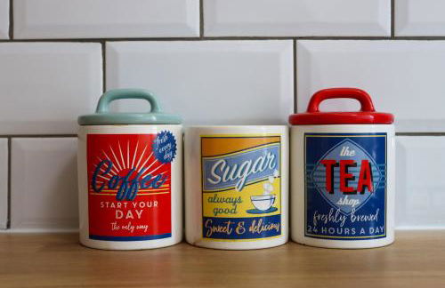 LUX 1 Bed Flat next to Station in Tooting - Photo 13