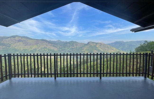 MOMO ELLA - Photo 19