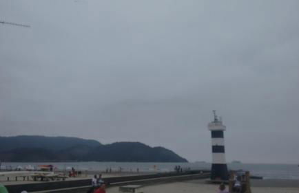 Apartamento Studio ao Lado da Praia com Wi-Fi e TV Smart - Foto 31