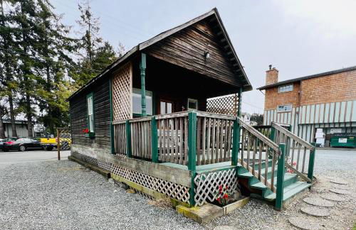 Bridge Tender Shack with hot tub on deck - Foto 14