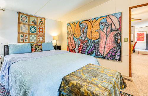 Fire Pit and Decks Creekside Cabin in Robbinsville - Foto 17