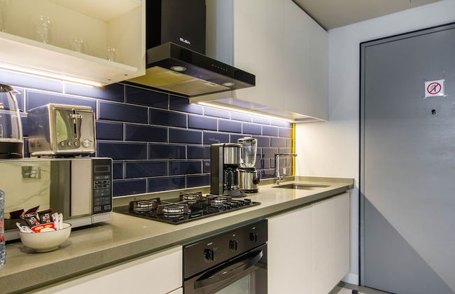 Mag318 by Bespoke Holiday Homes - Luxurious Studio Apartments - Photo 17