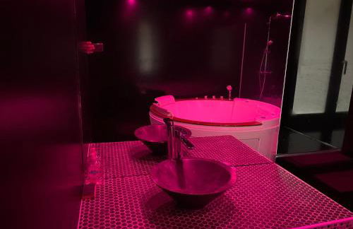 La Suite Marylin, Loft de 90m2 avec Sauna et Jacuzzi - Foto 10