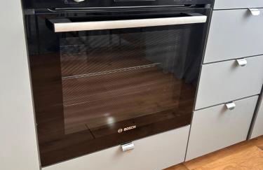 Stylish One Bed Flat in Paddington Pool and gym next door Free secure underground parking nearby - Foto 16