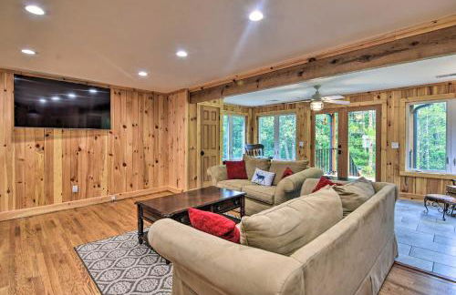 Rustic Sunset Escape on 67 Acres Outdoor Kitchen - Foto 7