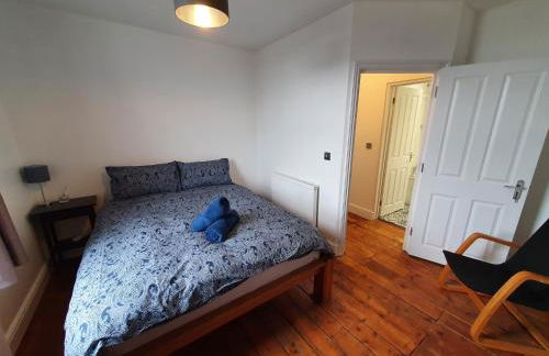 Sunny Apartment with a 10 minute walk to the Sea. - Foto 13