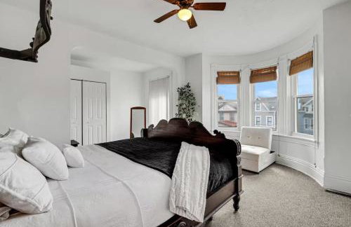 5BDRM GEM with Arcade - Mt Wash - Foto 18