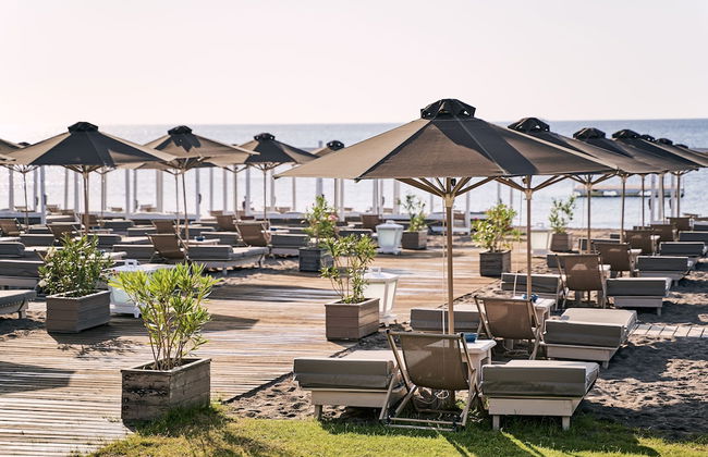 Epsilon Hotel Apartments - Photo 30