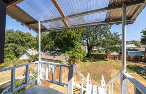 Luxurious 6 bedroom villa near downtown - Foto 32