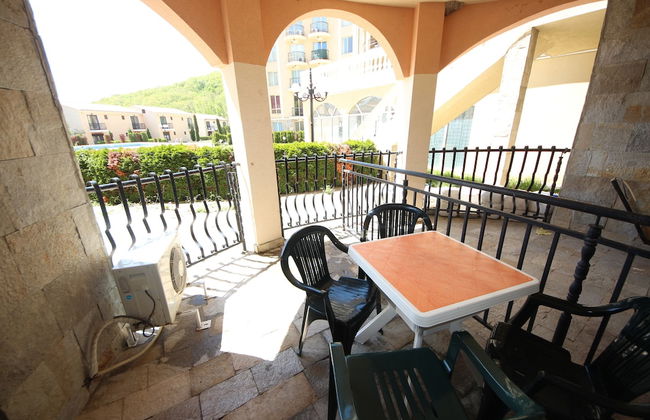 Menada Negresco Apartments - Photo 8