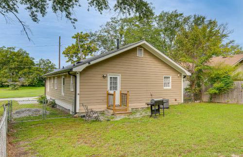 Steps to Playground Family Home in Douglasville! - Foto 22