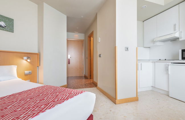 Apartahotel Exe Campus San Mamés - Foto 15