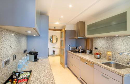 MARBELLA BANUS SUITES - Jardines del Príncipe Golden Mile - Foto 23