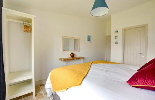 5 Bed in Briston oc-2005 - Photo 13