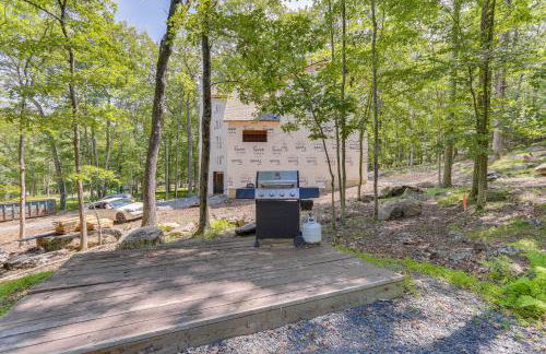 Screened Porch and Deck Pet-Friendly Poconos Escape - Foto 26