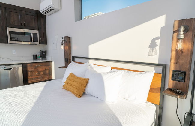 The Dwellings - Photo 16