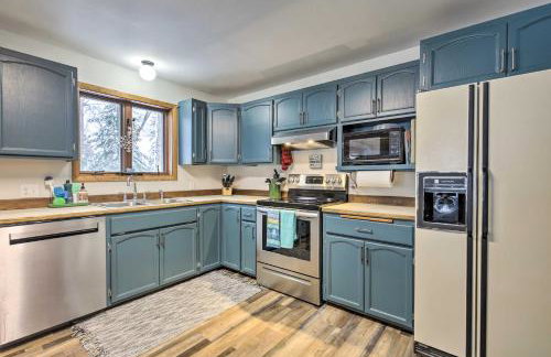 Lakefront Mercer Home Private Dock and Kayaks! - Foto 10