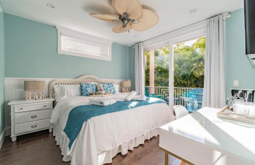 LUXURY VACATION HOME! ADD A GOLF CART!! - Photo 46