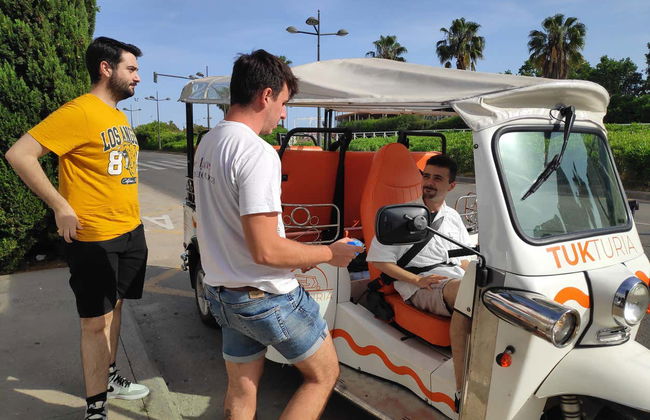 Valencia Private Tuk Tuk Tour - Photo 4