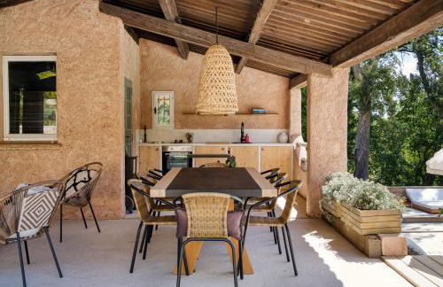 Villa Silia in the Gulf of Saint-Tropez in a natural setting - Foto 14