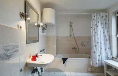 Rosenhaus der Wasserburg - Foto 19