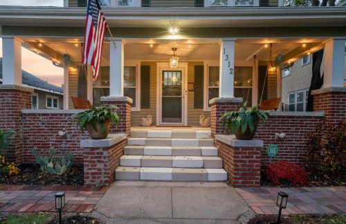 Hottub, Pool Table, Basketball, Firepit, Sleeps 8 - Photo 75