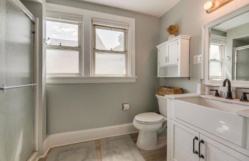 Modern Group Getaway with Private Yard in Cincinnati - Foto 20