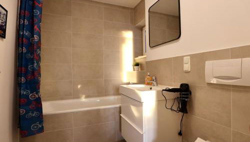 Modern Apartment Near Kristalltherme- MontiRooms - Foto 4