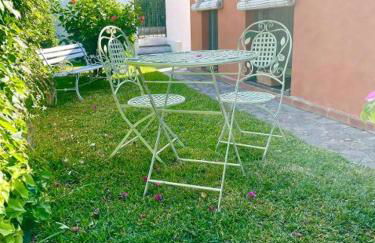 Il Nido di Malfa - in the square in Malfa - Foto 5