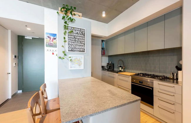 Brunswick Retreat! 5th Floor 1-bed Unit w Parking - Foto 2