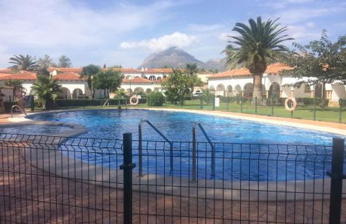 Casas Blancas Bungalow 45 - Photo 2