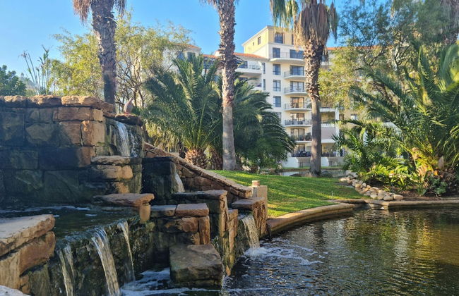 The Island Club by Smart City Stays - Photo 63