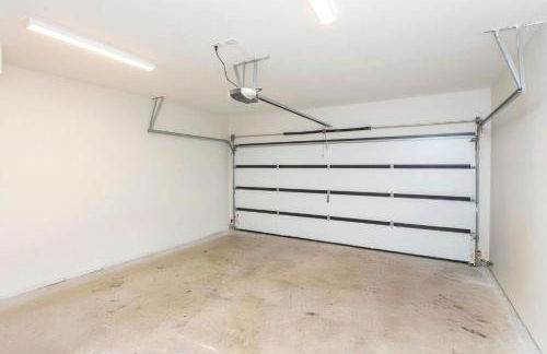 CHARM Near Broadway in Walkable 8th Ave S - Foto 38