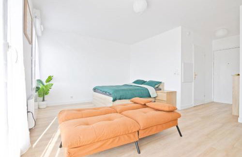 Studio Orly 15 min I Balcon, cuisine, Wi-Fi rapide - Foto 16