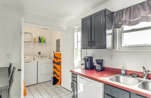 Quiet Dry Ridge Home with Yard - Near Ark Encounter! - Foto 11