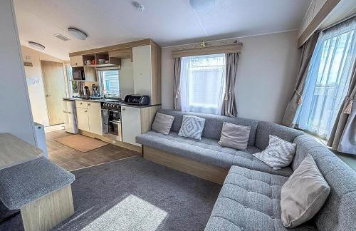 Homely 4 Berth Caravan For Hire In Lincolnshire At Sunnydale, Ref 35122S - Photo 9