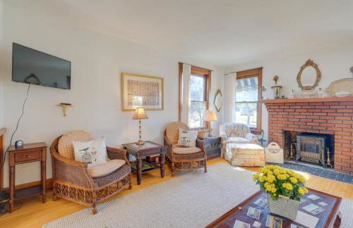 Vintage Charlevoix Home with Deck Near Round Lake! - Photo 5