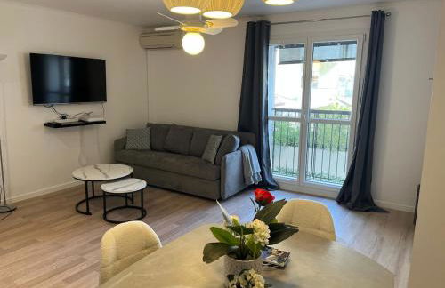 4 People Cannes Hyper Centre and Air conditioning - Foto 1