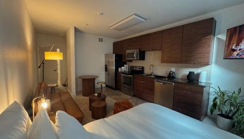 Elegant Suite at Marina-Venice Beach with Pool, Jacuzzi, GYM by Holisticā Retreats - Foto 3