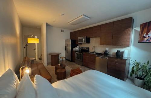 Elegant Suite at Marina-Venice Beach with Pool, Jacuzzi, GYM by Holisticā Retreats - Foto 3