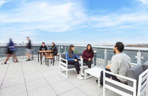 For Students Only - True Liverpool - Foto 9