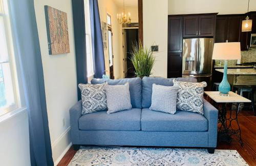 Charming Creole Cottage 2 Blocks Across Rampart St from French Quarter - Photo 6