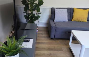 The Grove- 3 Bed Detatched House Wolverhampton- Families and Contractors- Near Town Centre and Molineux Stadium - Foto 14