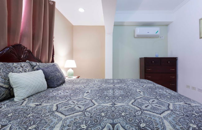 I Heart JA Affordable Luxury at The Bromptons - Foto 3