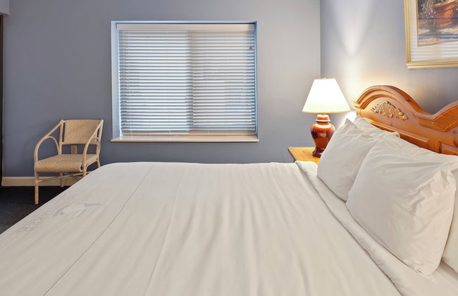 Waterside by Spinnaker Resorts - Photo 9