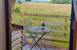 The Old Telephone Exchange - surrounded by fields! - Photo 6