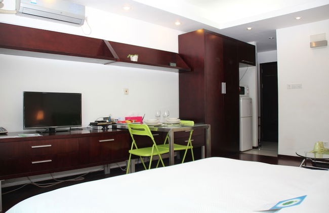 World Union Service Apartment Cosmo - Photo 9