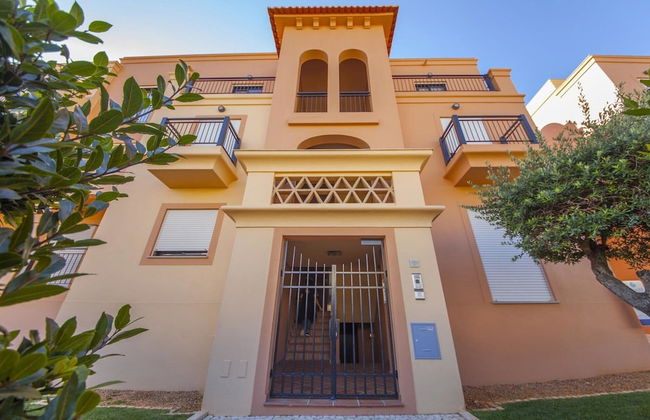 B27 - Luzbay 2 Bed Apartment - Foto 43