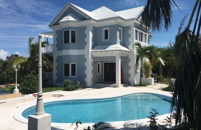 Blue Orchid Villa - Photo 1