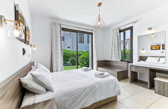 Platzia Beach Villas - Foto 16